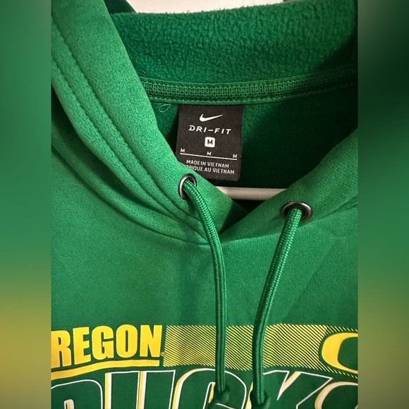 OREGON DUCKS Nike Dri-Fit Women’s Sweatshirt Size M - Picture 3 of 3